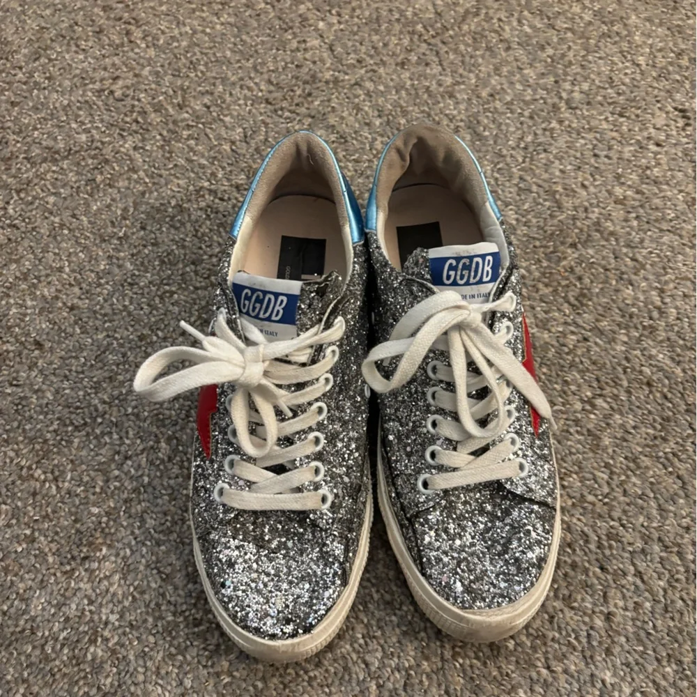 Golden Goose May Sneaker - Picture 2 of 8